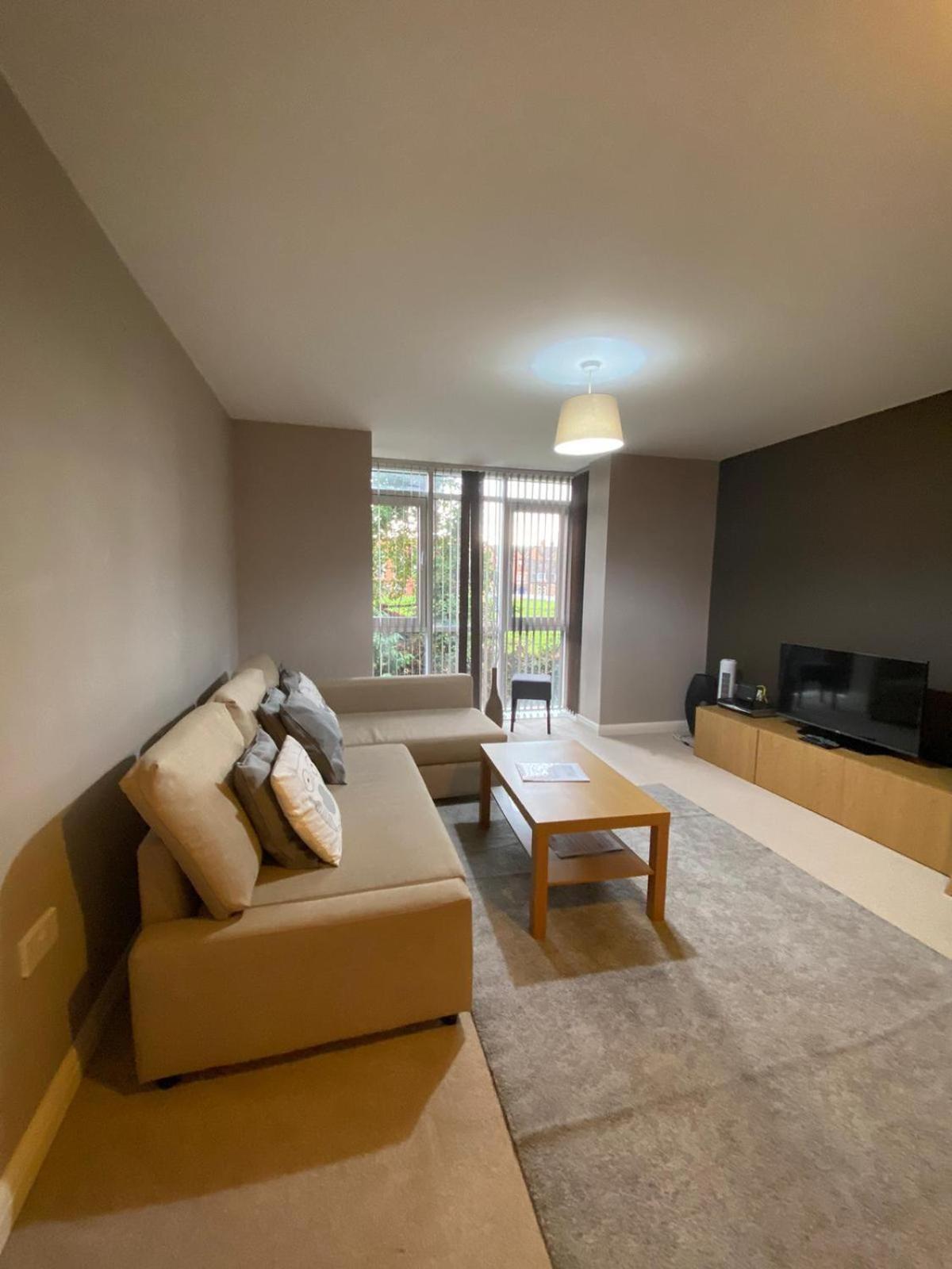 Solihull Centre Apartments Luaran gambar