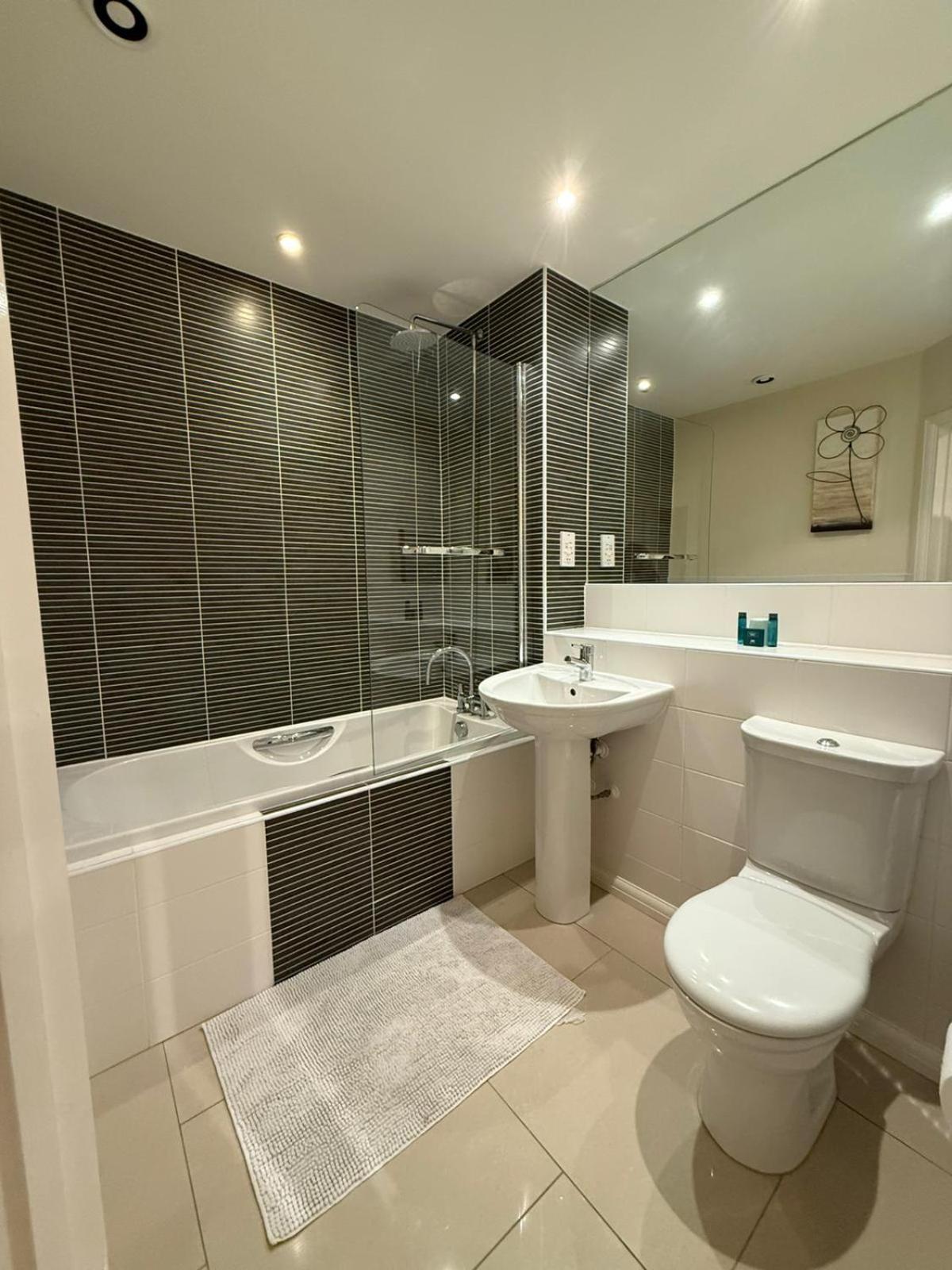 Solihull Centre Apartments Luaran gambar
